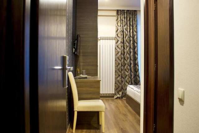 Отель Hotel 4U Тбилиси-9